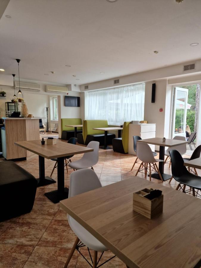 Guest House Kaktus Riga Bagian luar foto